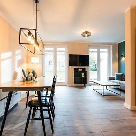 Backhaus 3 *